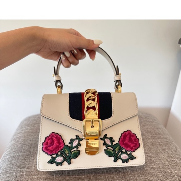 Authentic Gucci Sylvie White - Picture 7 of 8